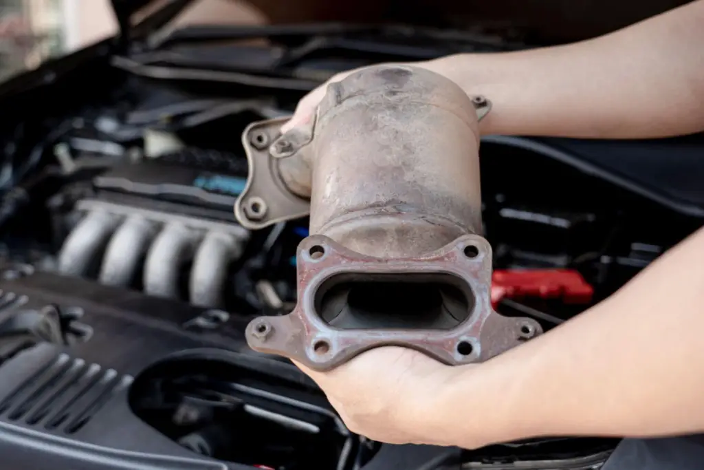 Signs That Your Catalytic Converter Might Be Clogged
